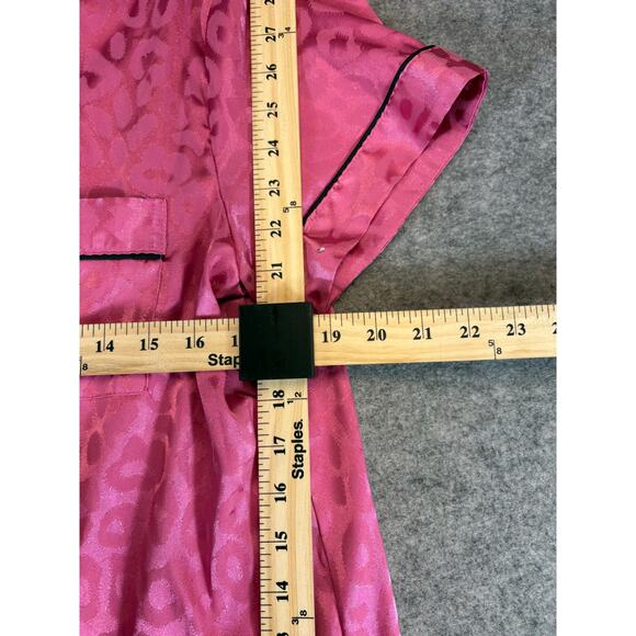 VINTAGE Pajama Top Womens Large Pink Leopard Jacquard Short Sleeve Lounge Shirt - Picture 2 of 6